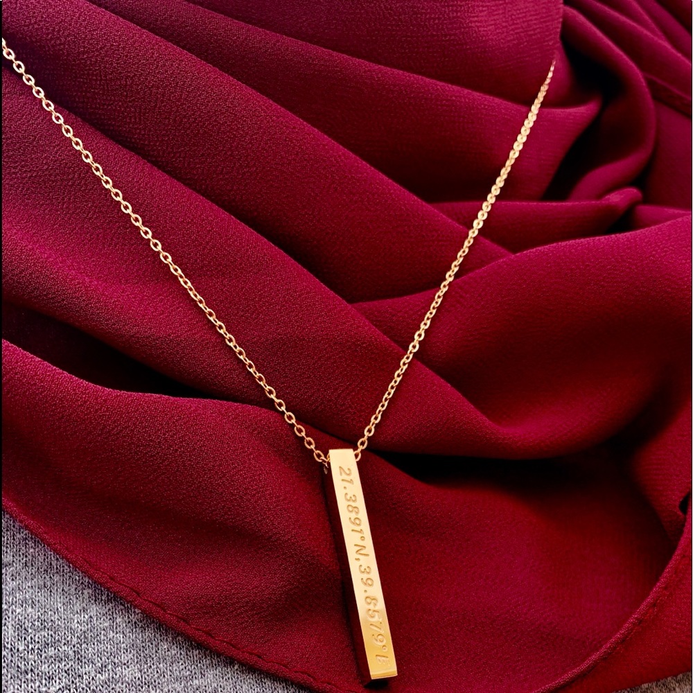 ACCESSARI Mecca Coordinates Necklace